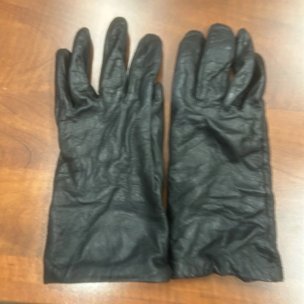Fownes Black Leather Gloves 7.5 Cashmere Lambswool Blend Lined Genuine Leather